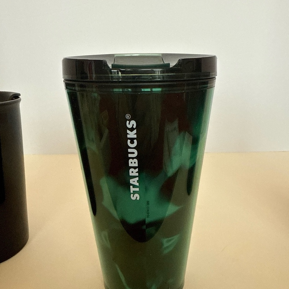 Starbucks Set of three limited hot and cold beverage cups. 8 ounce, 12 16 ounce - Picture 6 of 7